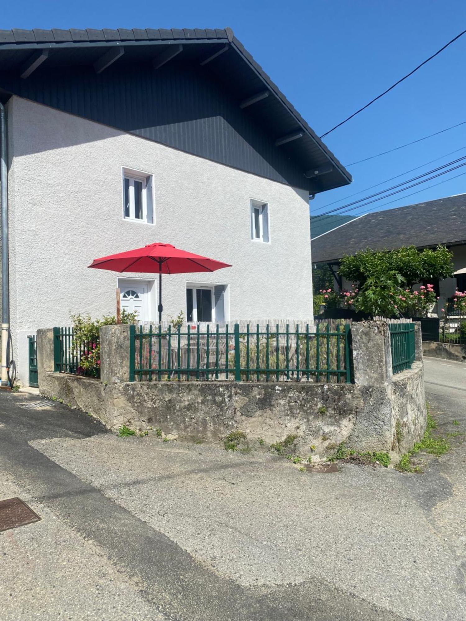 Maison De Village Entre Lac Et Montagne La Motte-Servolex Eksteriør bilde